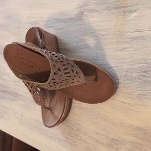 Sketchers size 10 cork heel sandals